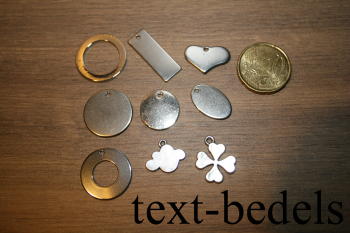 TEXT bedels naam of tekst